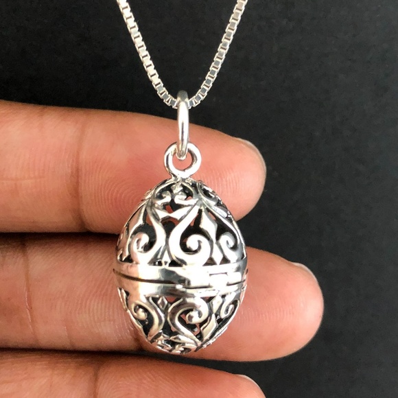 Sterling Silver Filigree Egg  Locket Necklace - Picture 3 of 8